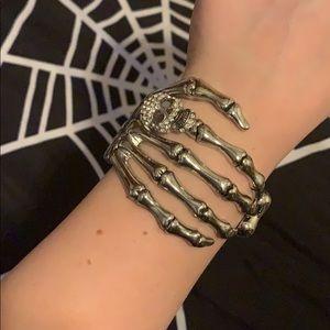 🧡Spooky Halloween Skeleton Cuff🖤